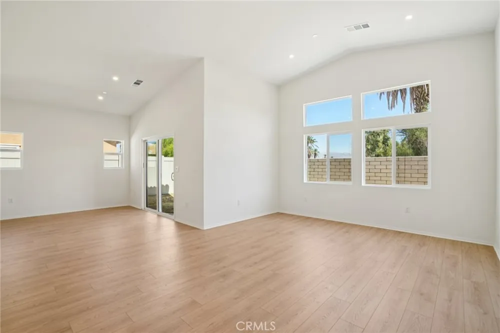 49590 Seagull Place Indio, CA 92201