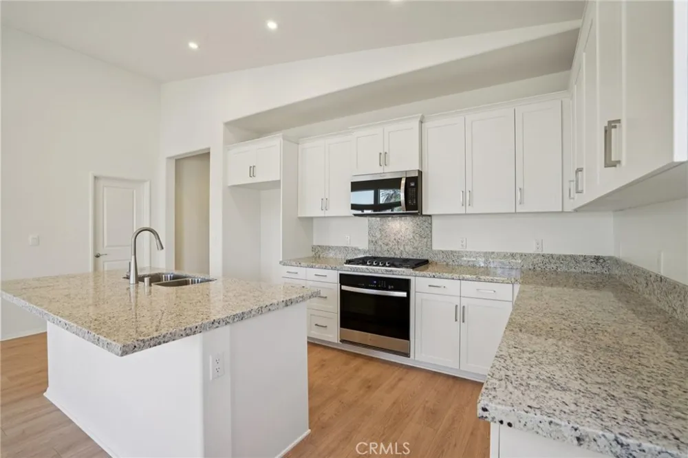 49590 Seagull Place Indio, CA 92201