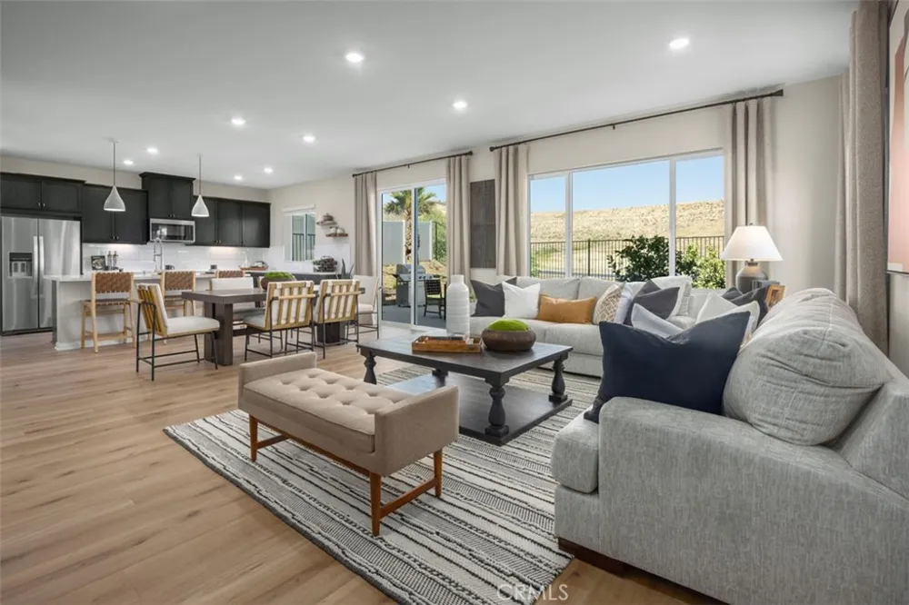 4584 Avellino Place Lake Elsinore, CA 92530