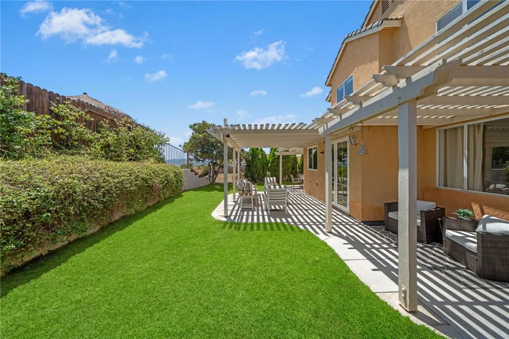 25701 Palermo Court Murrieta, CA 92563