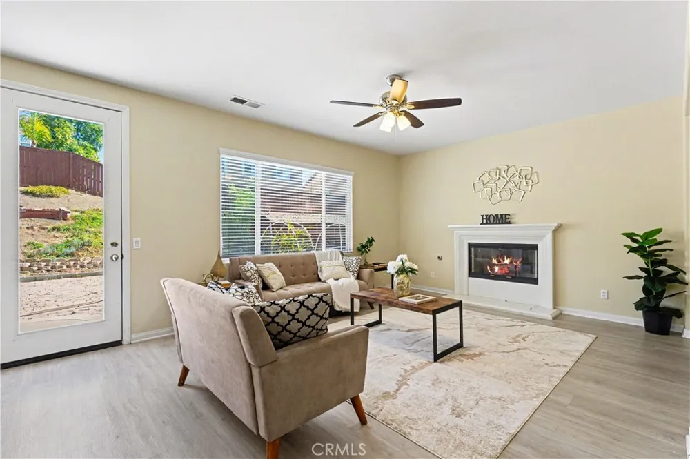 29535 Hyperion Murrieta, CA 92563