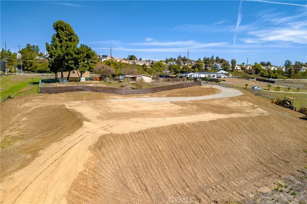 Corduroy Wildomar, CA 92595