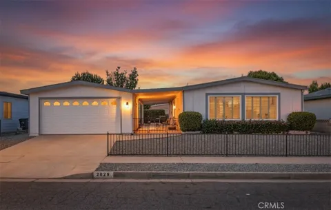 2829 Chamise Way