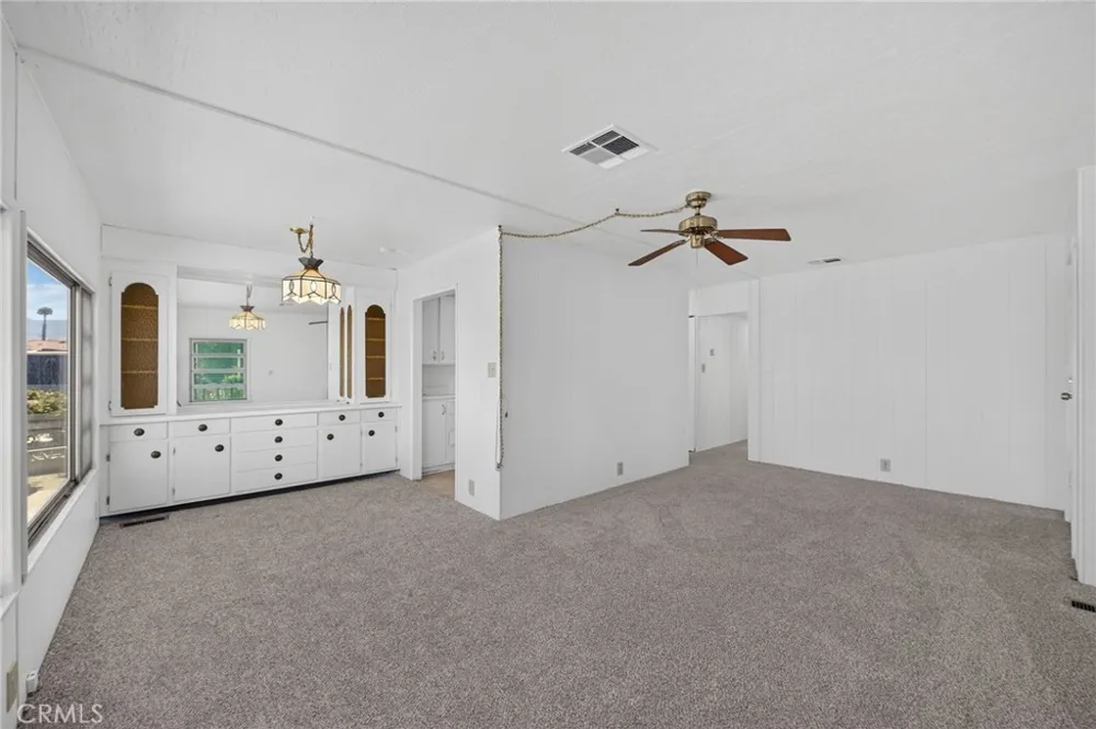 821 San Luis Hemet, CA 92543