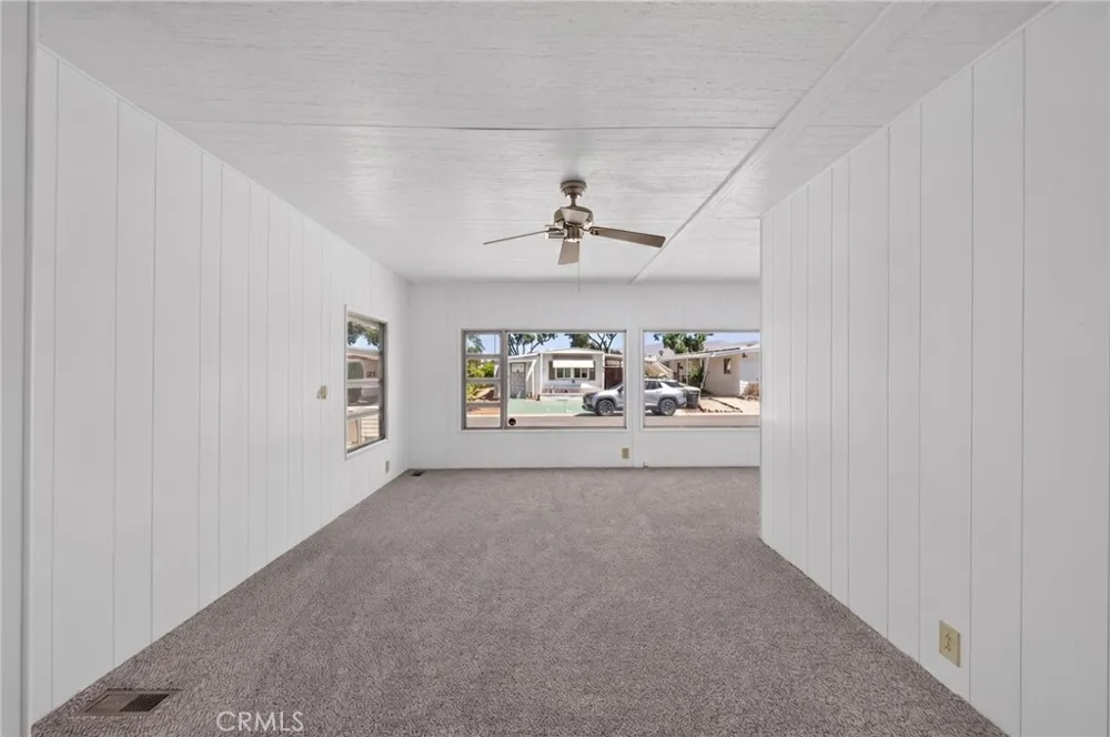 821 San Luis Hemet, CA 92543