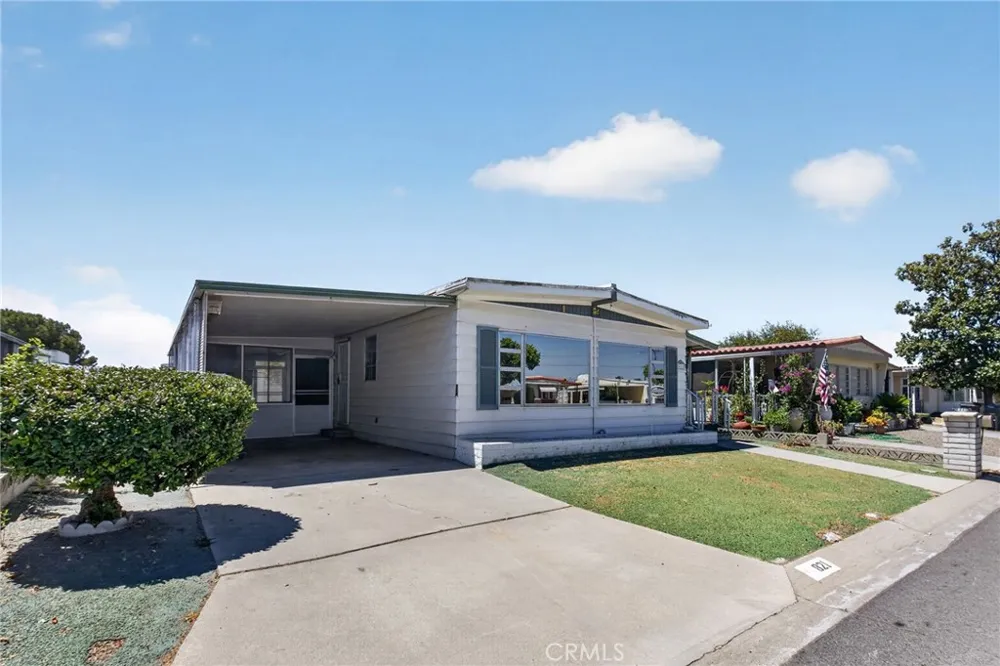 821 San Luis Hemet, CA 92543