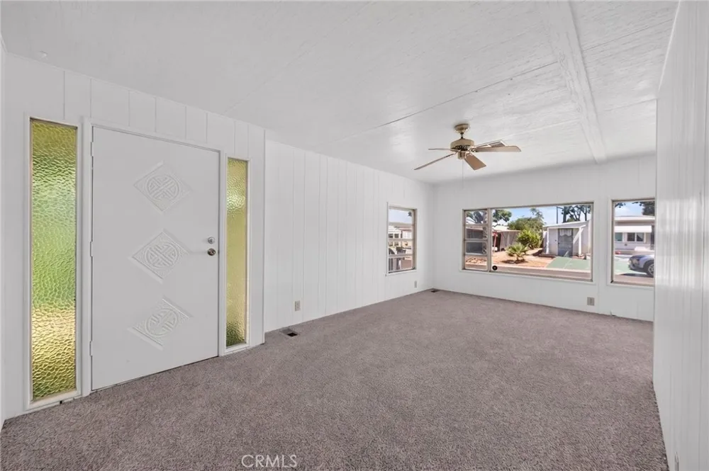 821 San Luis Hemet, CA 92543