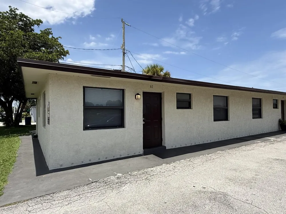 2820 Avenue S #A1 Riviera Beach, FL 33404