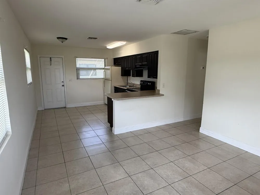 2820 Avenue S #A1 Riviera Beach, FL 33404