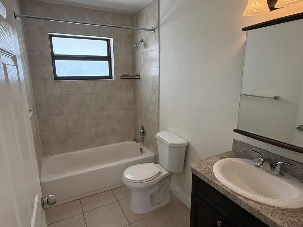 2820 Avenue S #A1 Riviera Beach, FL 33404
