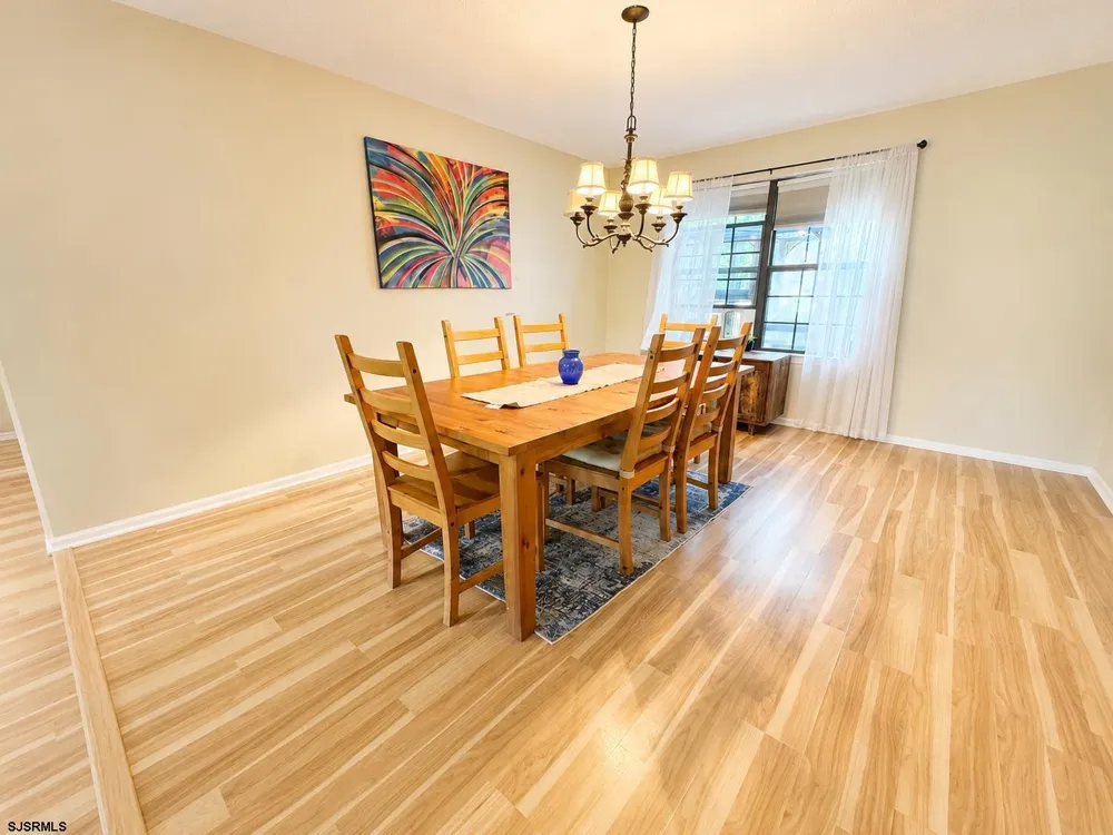 358 W Quail Dr Marmora, NJ 08223