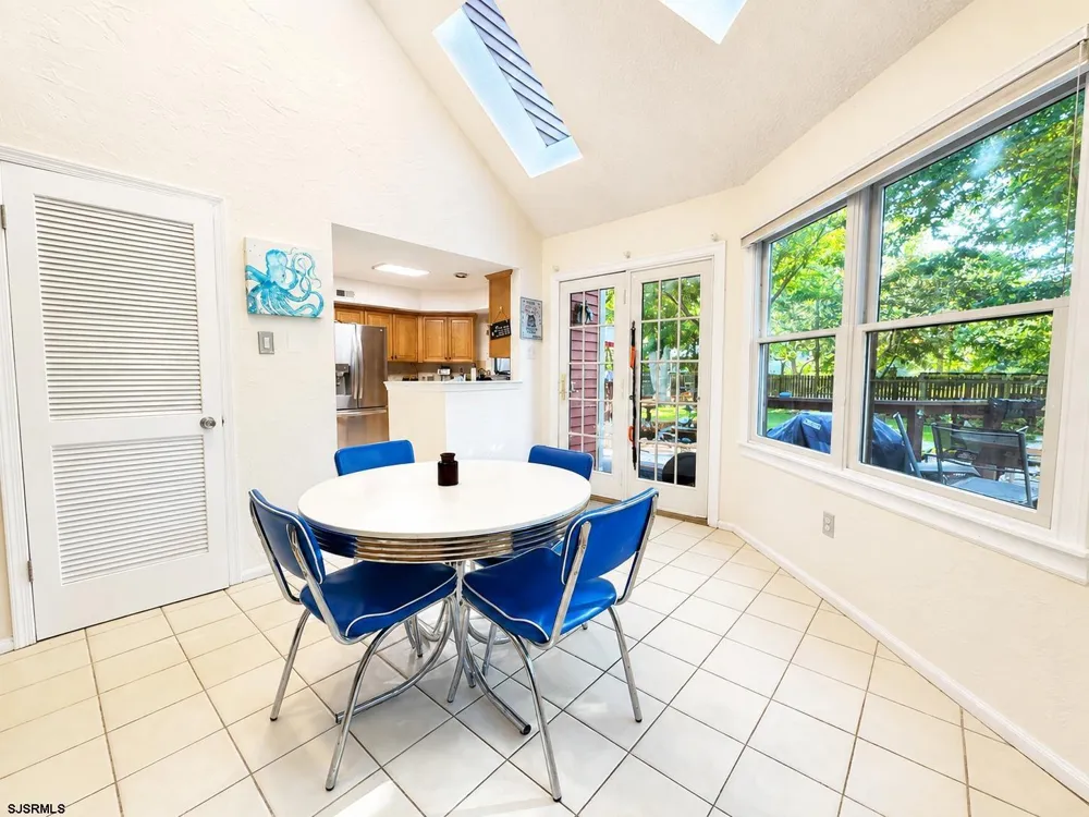 358 W Quail Dr Marmora, NJ 08223