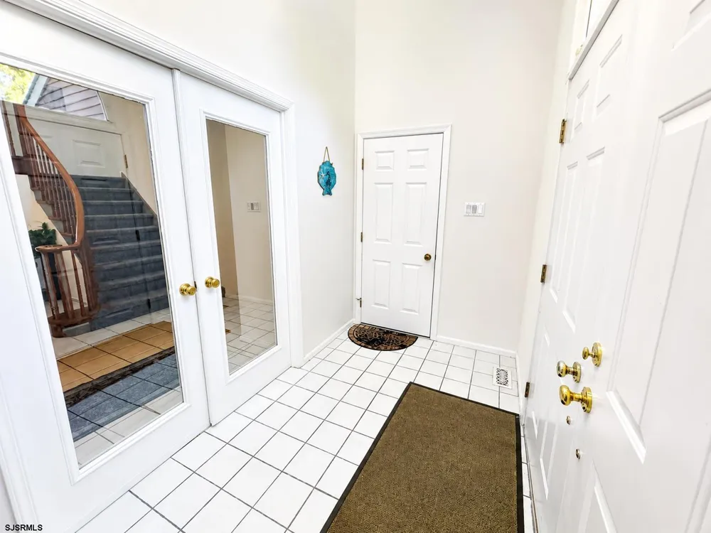 358 W Quail Dr Marmora, NJ 08223