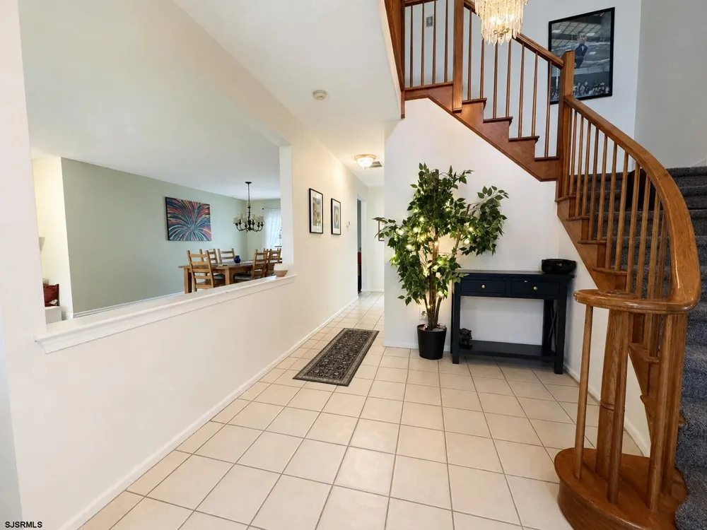 358 W Quail Dr Marmora, NJ 08223