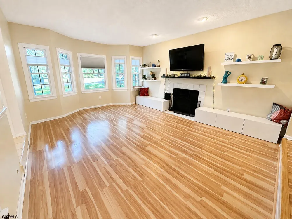 358 W Quail Dr Marmora, NJ 08223