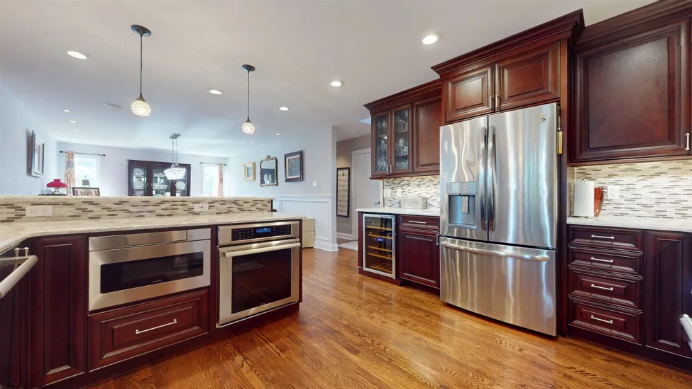 107 Holly Lane Linwood, NJ 08221