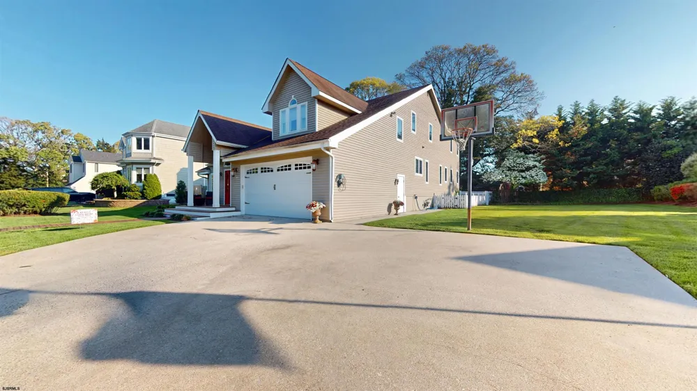 107 Holly Lane Linwood, NJ 08221
