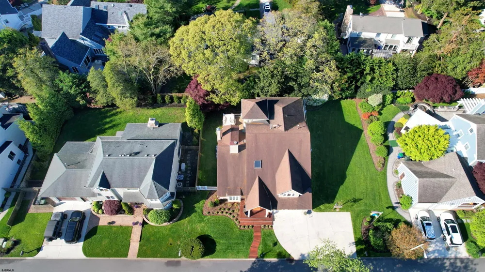 107 Holly Lane Linwood, NJ 08221