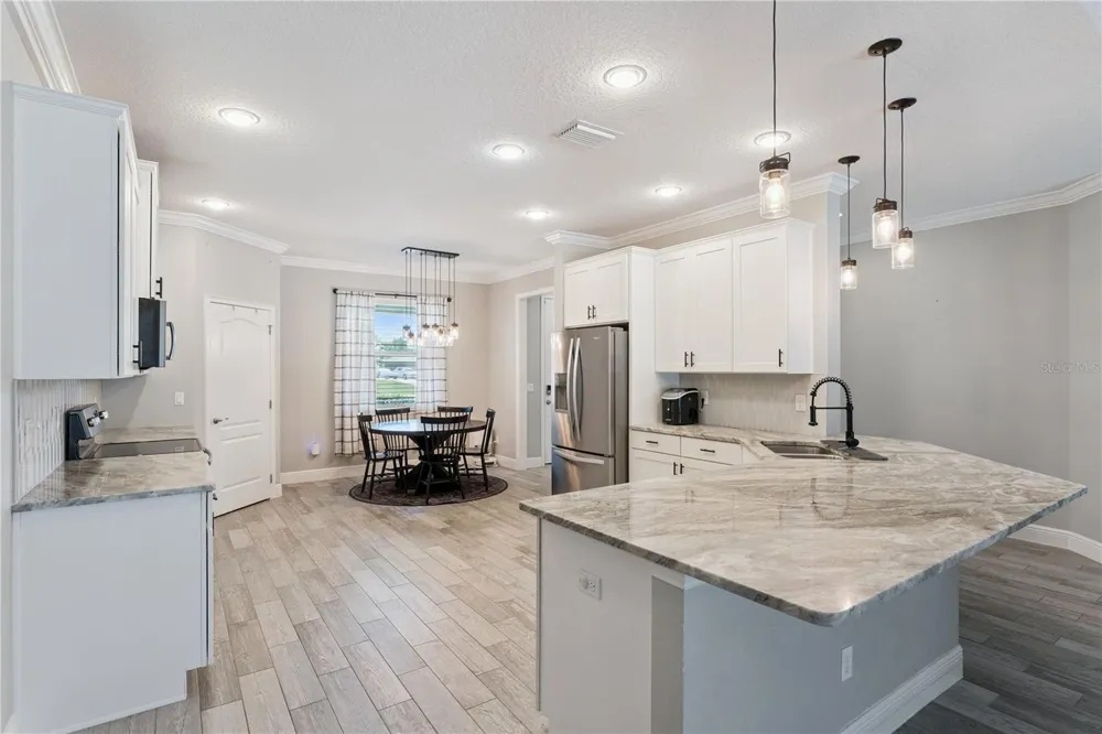 18145 GREAT BLUE HERON DRIVE Groveland, FL 34736