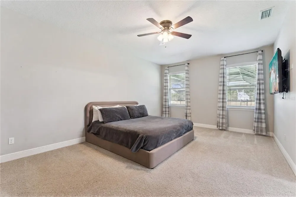 18145 GREAT BLUE HERON DRIVE Groveland, FL 34736