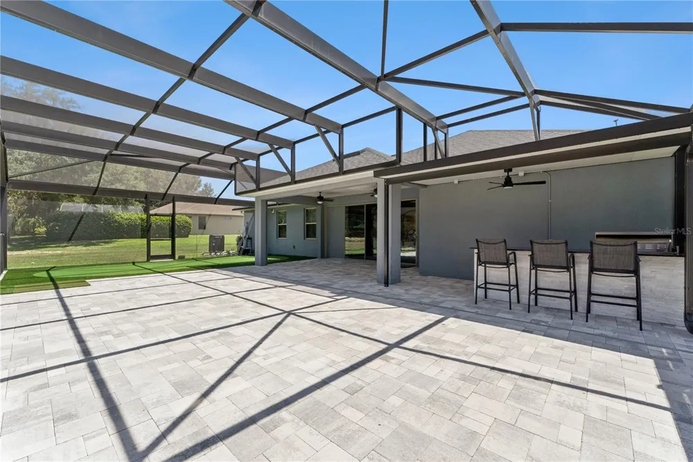 18145 GREAT BLUE HERON DRIVE Groveland, FL 34736