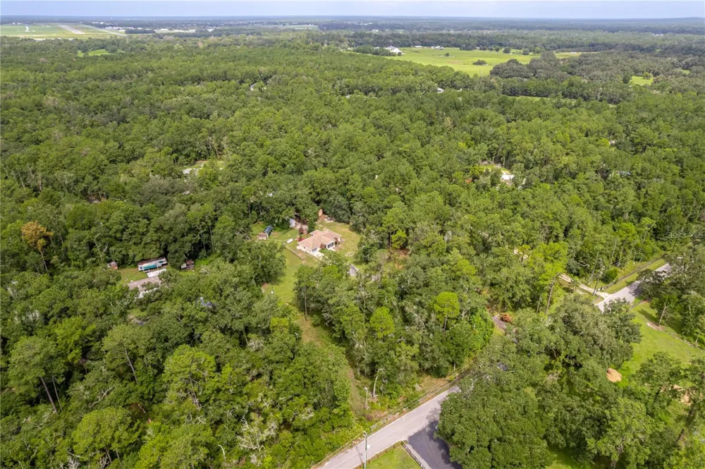 3063 CRUM ROAD Brooksville, FL 34604