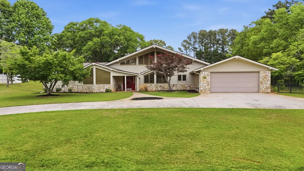 31 Addington CT Toccoa, GA 30577