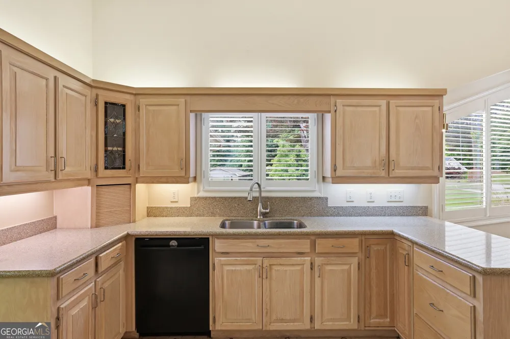 31 Addington CT Toccoa, GA 30577
