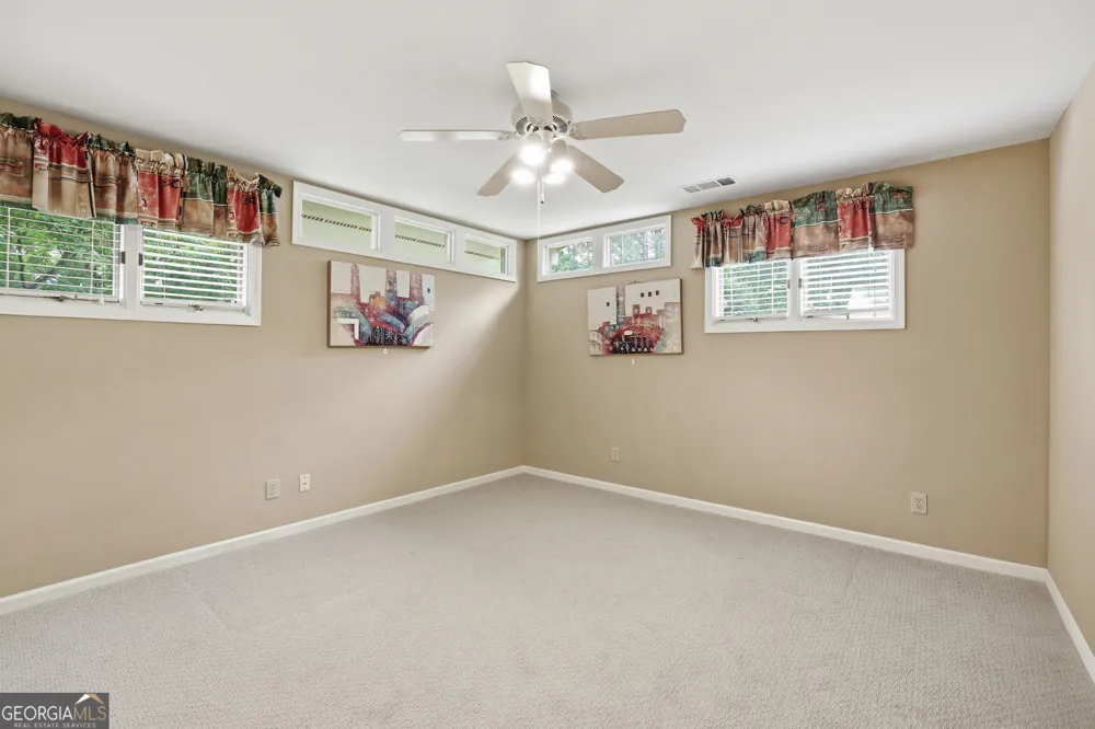 31 Addington CT Toccoa, GA 30577