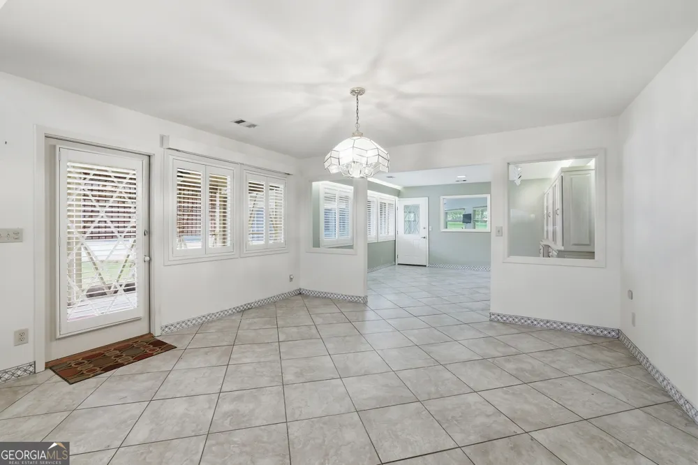 31 Addington CT Toccoa, GA 30577