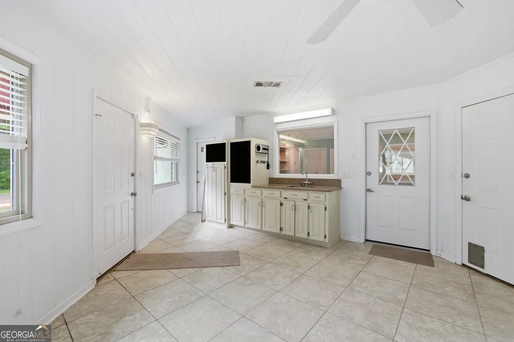 31 Addington CT Toccoa, GA 30577