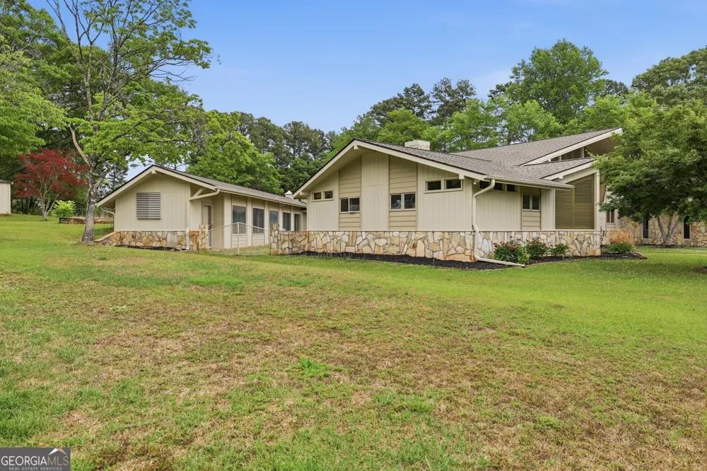 31 Addington CT Toccoa, GA 30577