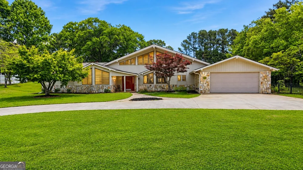 31 Addington CT Toccoa, GA 30577