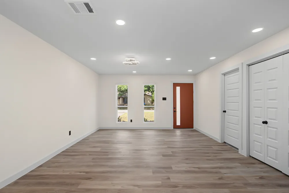 1101 Fouts Drive Irving, TX 75061