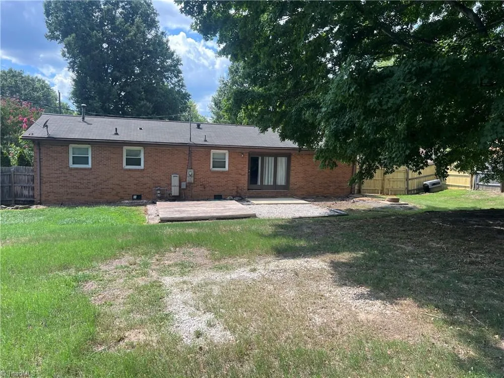 509 Robinhood Road Reidsville, NC 27320