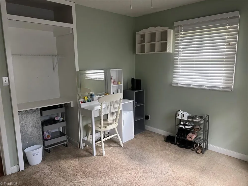 509 Robinhood Road Reidsville, NC 27320