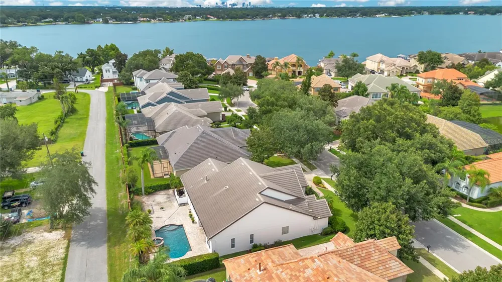 1623 CONWAY ISLE CIRCLE Belle Isle, FL 32809