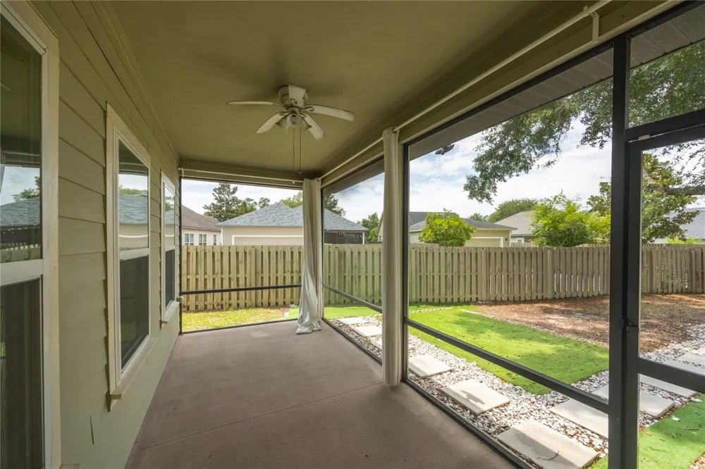 7654 SW 79TH DRIVE Gainesville, FL 32608