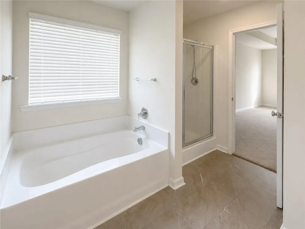 515 McGinnis Circle Calhoun, GA 30701