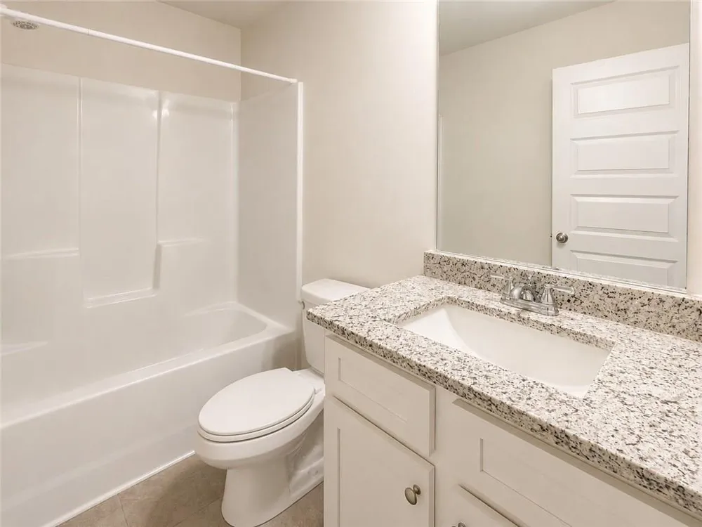 515 McGinnis Circle Calhoun, GA 30701