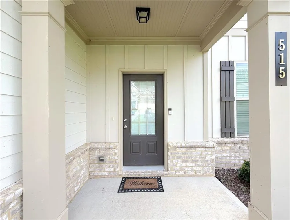 515 McGinnis Circle Calhoun, GA 30701