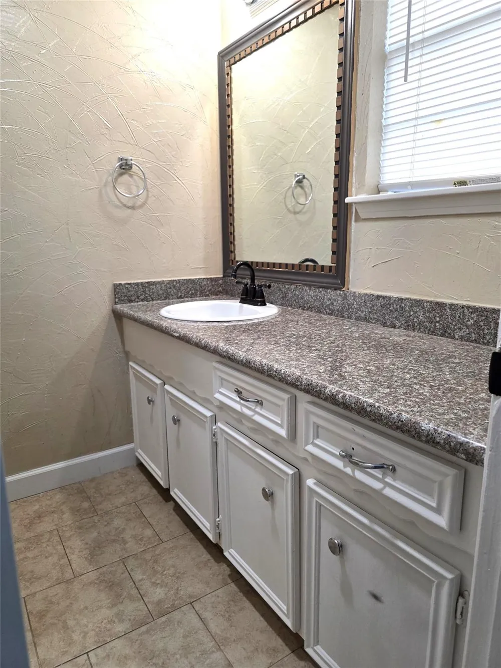 3748 Pin Oak Drive Conroe, TX 77301