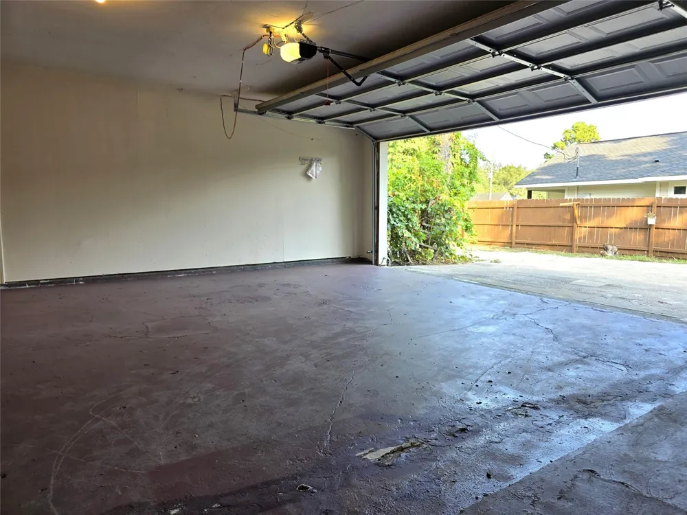 3748 Pin Oak Drive Conroe, TX 77301