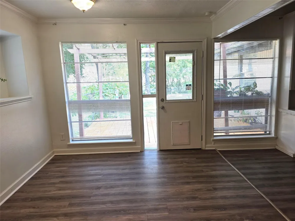 3748 Pin Oak Drive Conroe, TX 77301