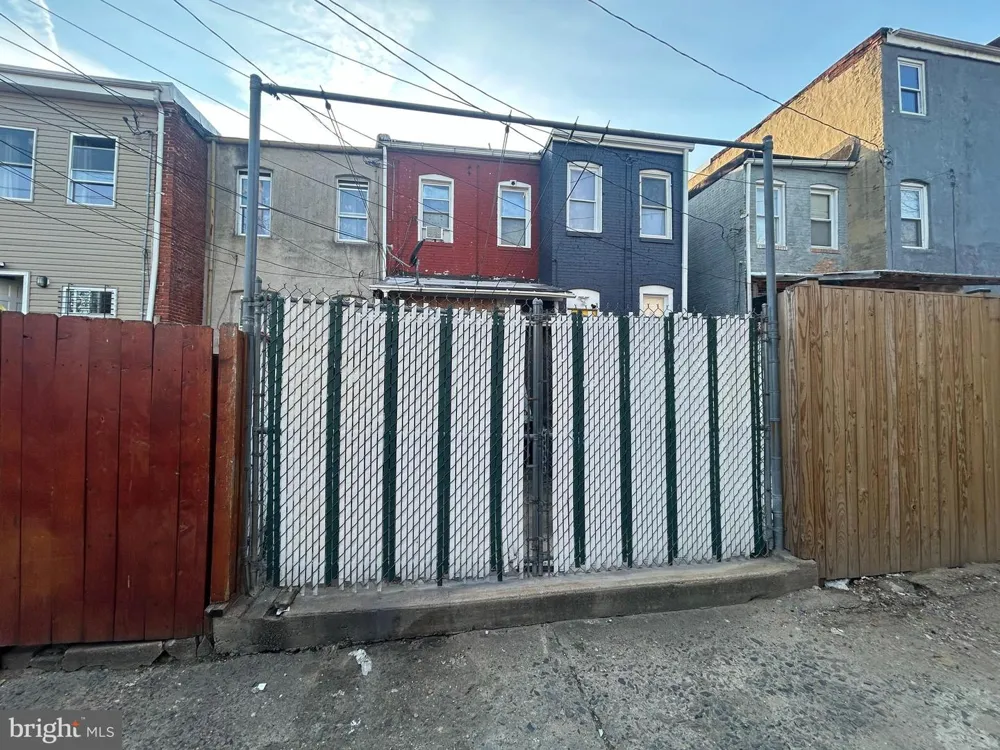 307 S MOUNT STREET Baltimore, MD 21223