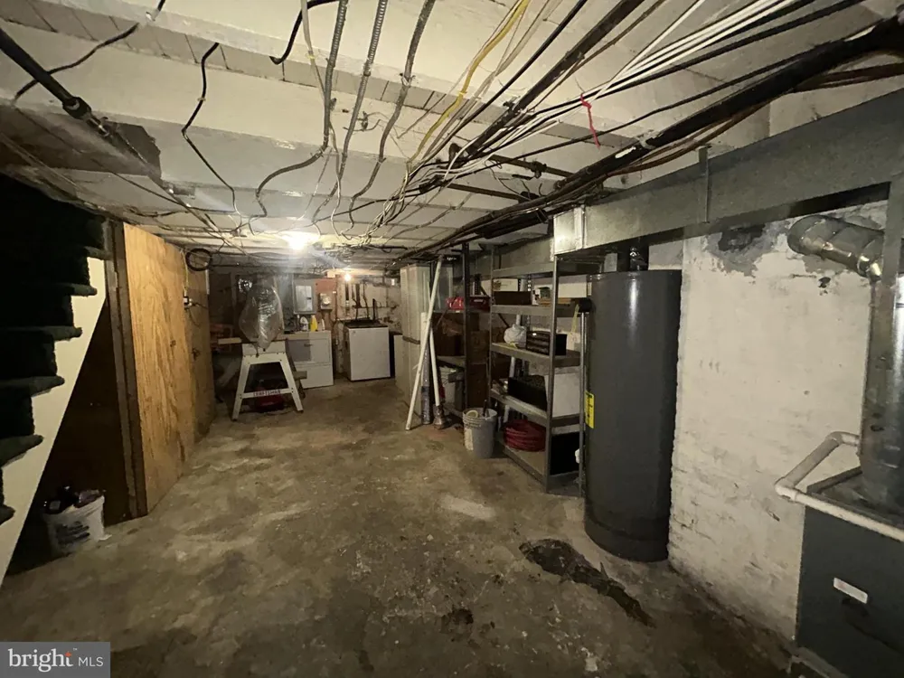 307 S MOUNT STREET Baltimore, MD 21223