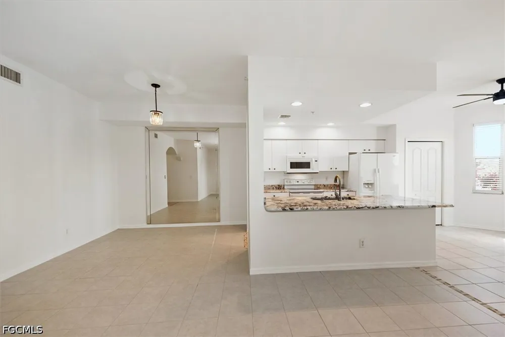 Brant Point Circle #2106 Fort Myers, FL 33919