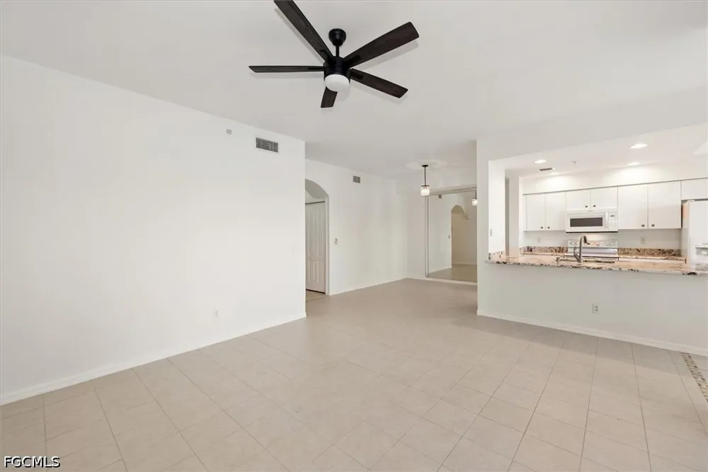 Brant Point Circle #2106 Fort Myers, FL 33919