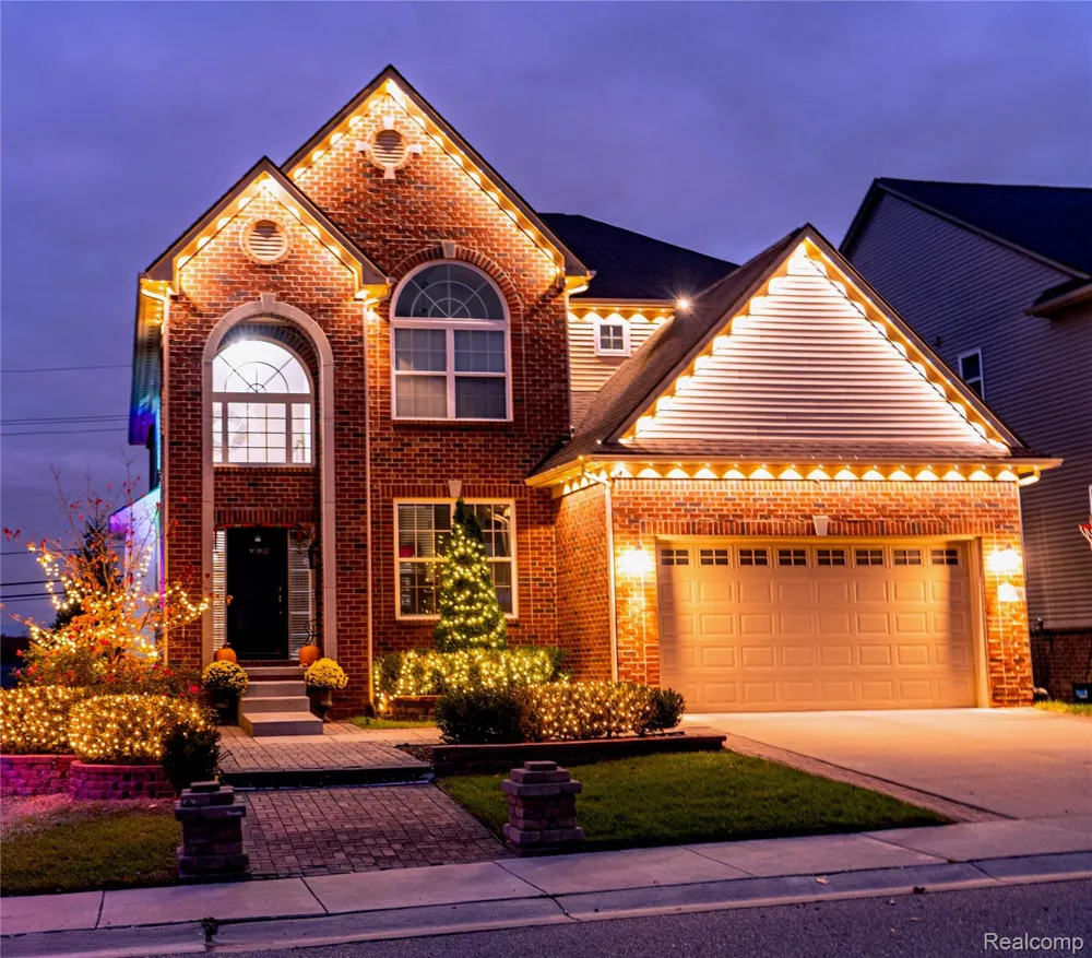 4810 E Stonegate Circle Orion Charter Township, MI 48359