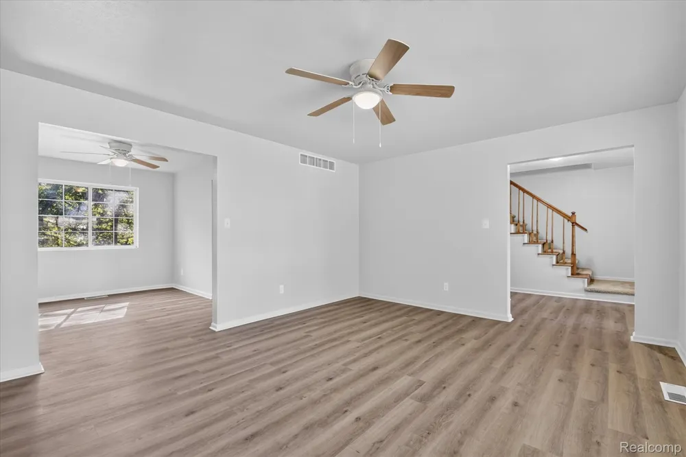 3461 Maple Drive Ypsilanti City, MI 48197